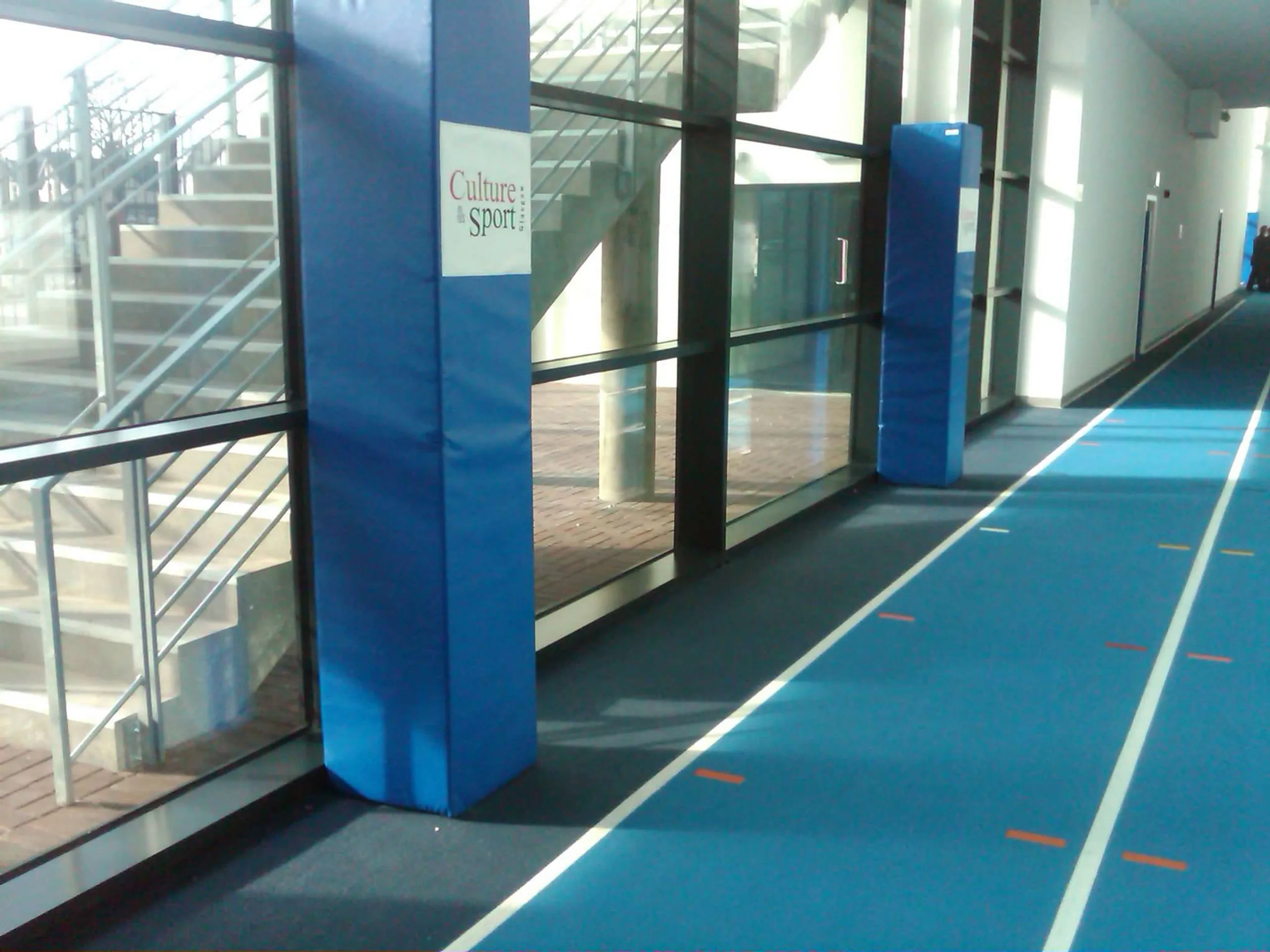 square post proector indoor